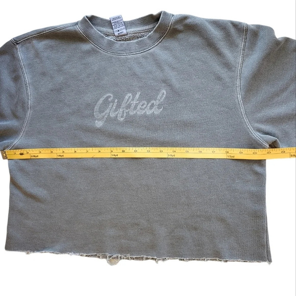 Girls Supporting Girls Gifted Cropped Collegiate Pullover Sweatshirt Top - Picture 10 of 10